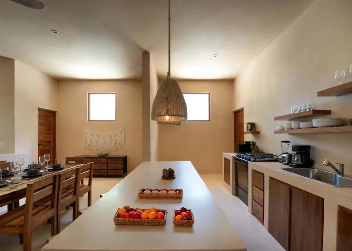 Stylish 3br Ahal With Pool In Holistika *